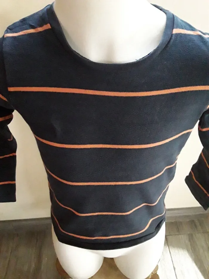 Tee-shirt manches longues 104 cm - photo numéro 2