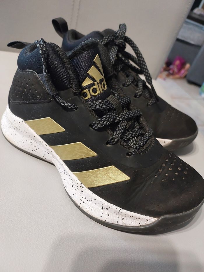 Basket fille - photo numéro 2