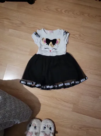 Robe noir