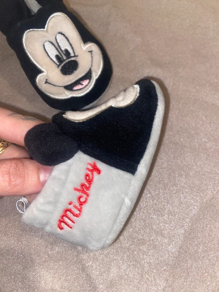 Chaussons Mickey - photo numéro 8