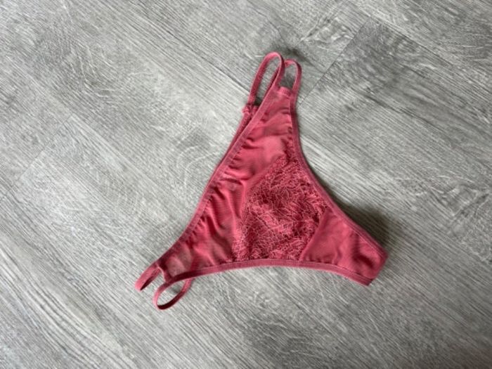 String Loya M
