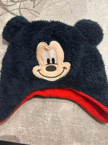 Bonnet Mickey  24-36  mois bien chaud