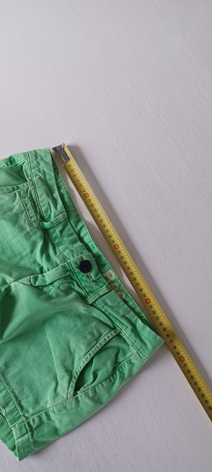 Short femme taille xs bizzbee - photo numéro 6