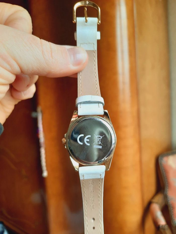 Montre Pierre Cardin - photo numéro 6