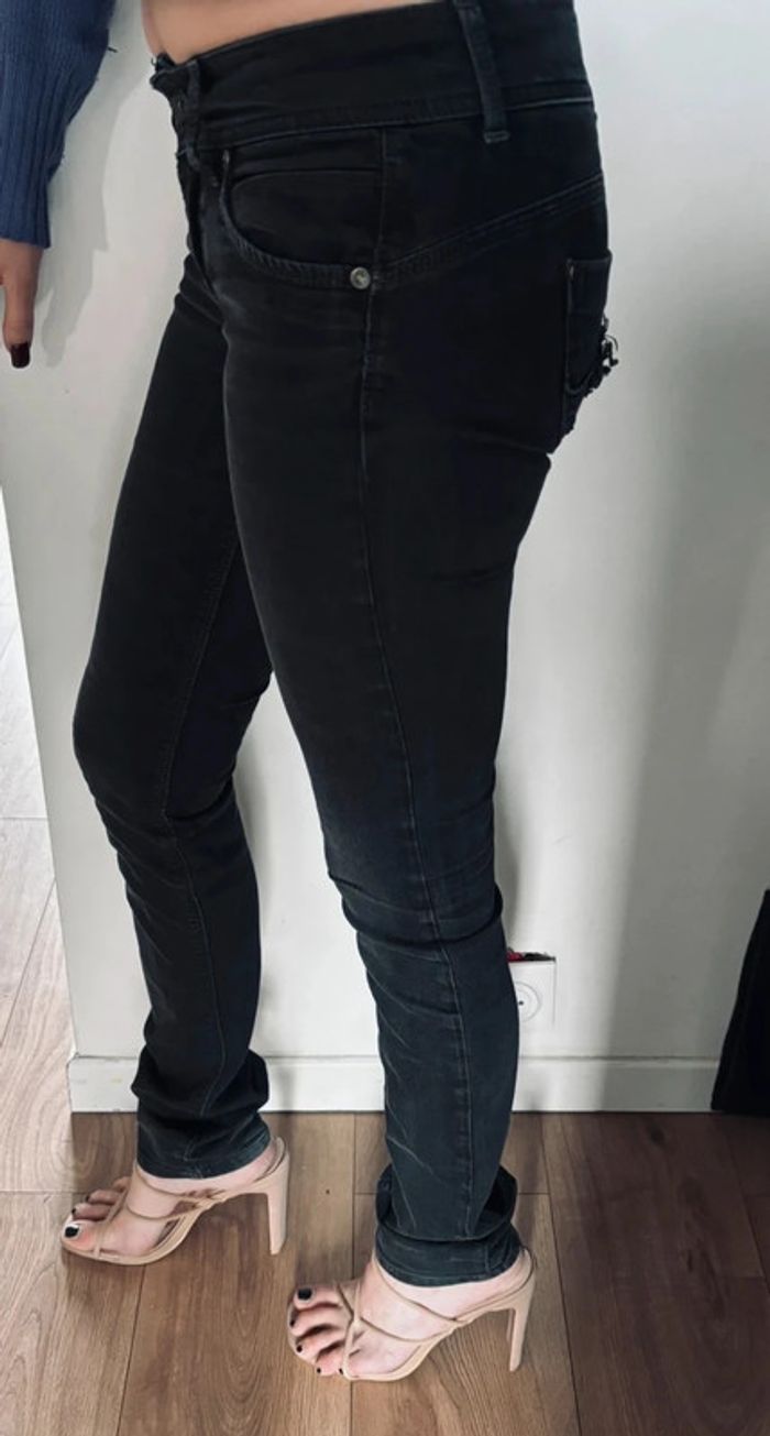 👖 Jean noir taille regular slim taille 24 (taille 34 XS) #pepejeans - photo numéro 7