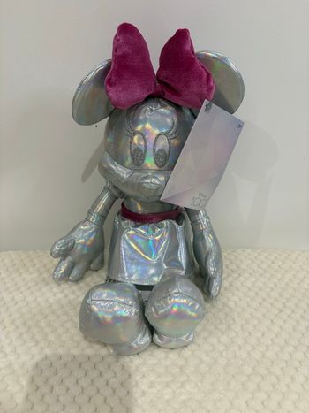 Peluche Minnie Mouse Disney 100 holographique NEUVE avec étiquette 