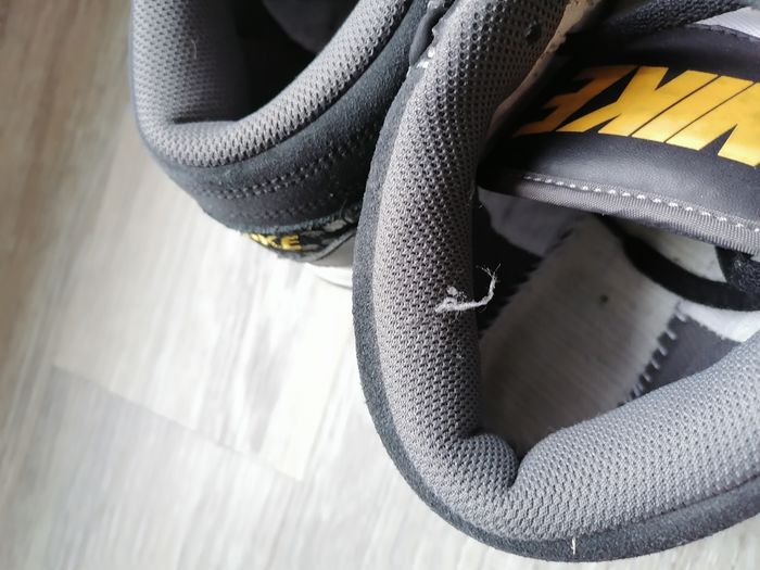 Sneaker noir et blanc pour homme avec inscription jaune - Nike - photo numéro 6