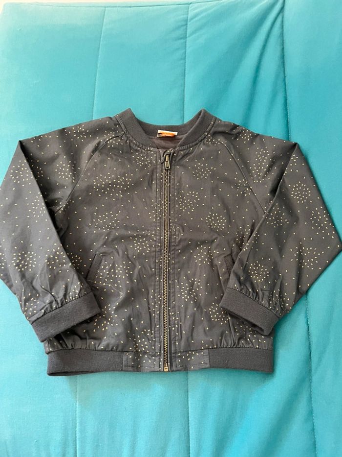 Blouson tape-à-l’œil 4 ans