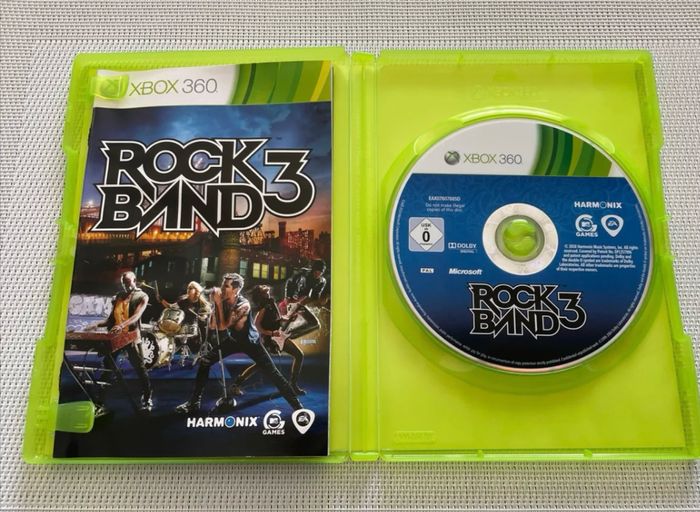 Rock Band 3 Jeu Xbox 360 FR - photo numéro 2