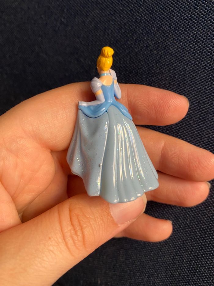Disney Princesses Cendrillon (Kinder Surprise - photo numéro 4
