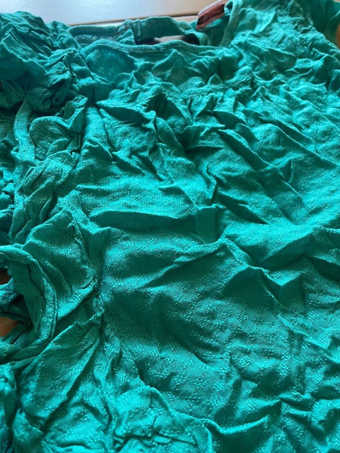 T shirt / blouse fille 10 ans - photo numéro 3