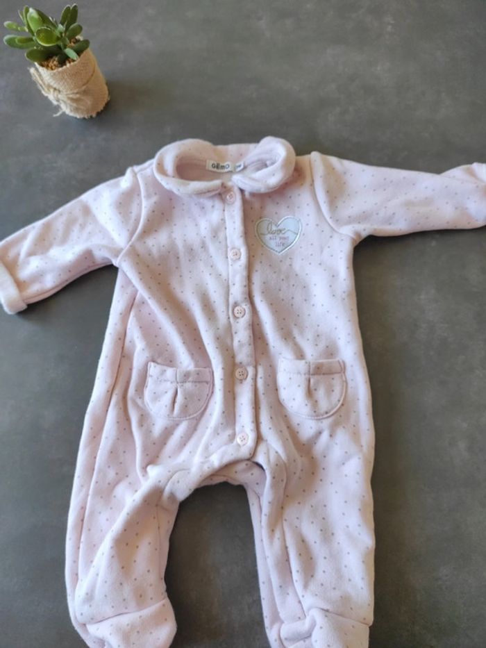 Pyjama 3 mois hiver - photo numéro 2