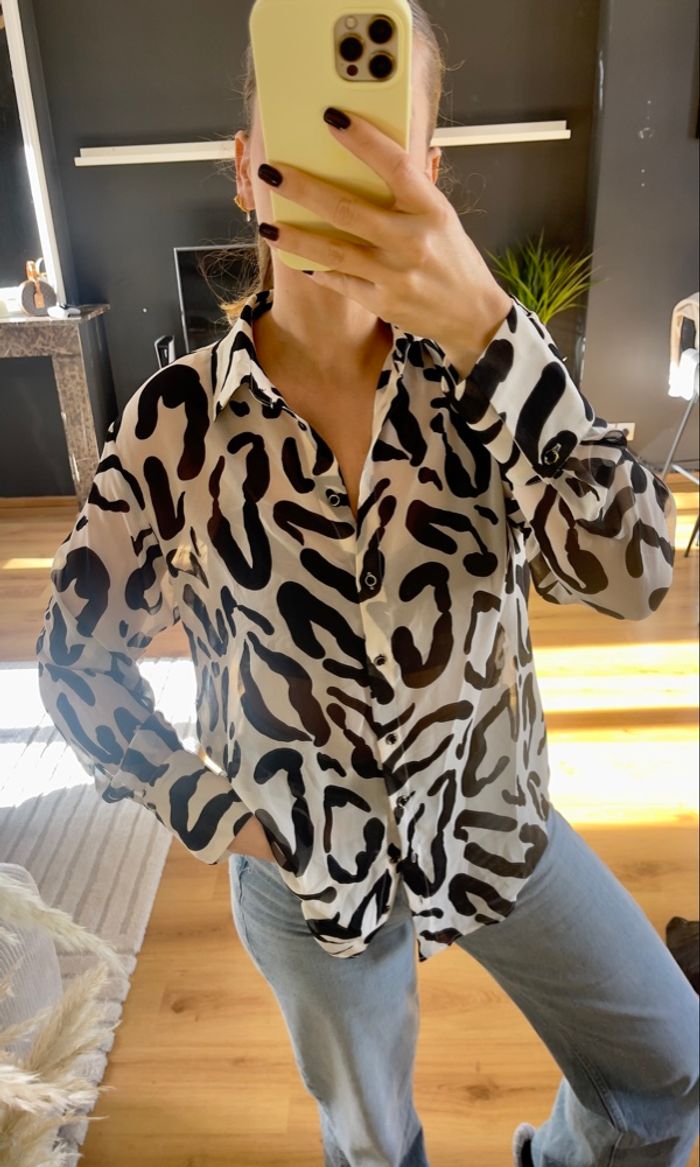 Chemise fluide ZARA neuve imprimé léopard - Taille M