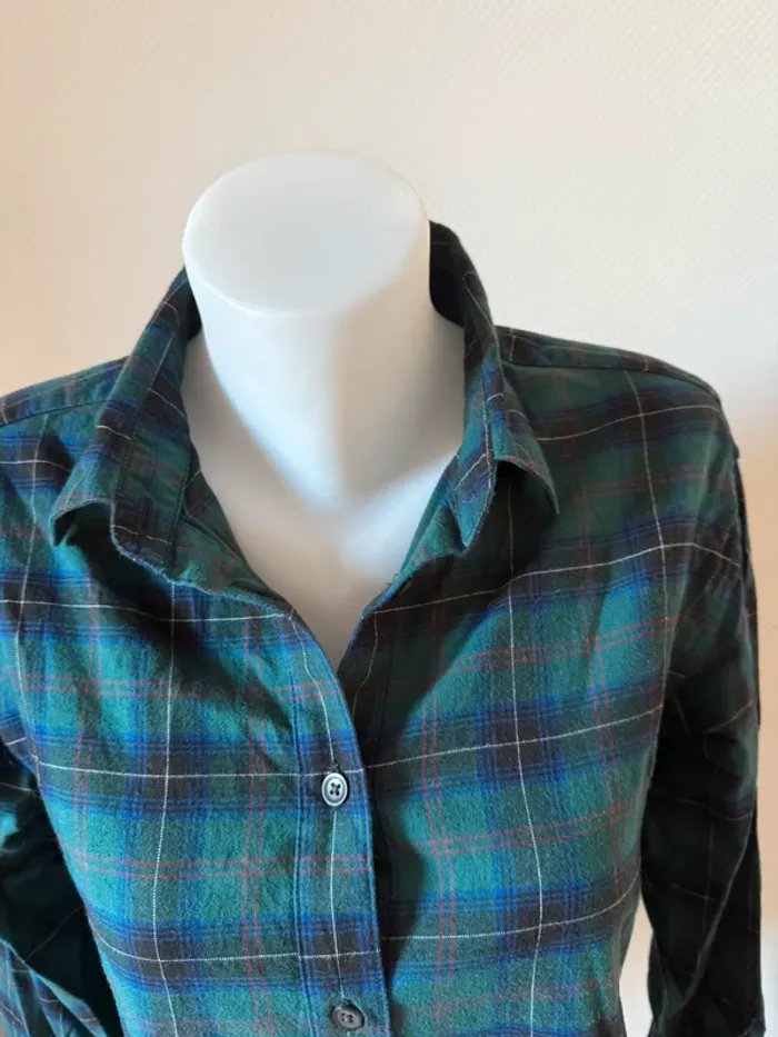 Chemise à carreau uniqlo taille S en très bon état - photo numéro 3