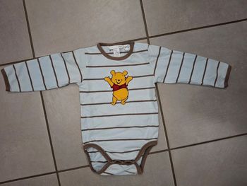 Bodie disney Winnie l'ourson 9-12mois neuf