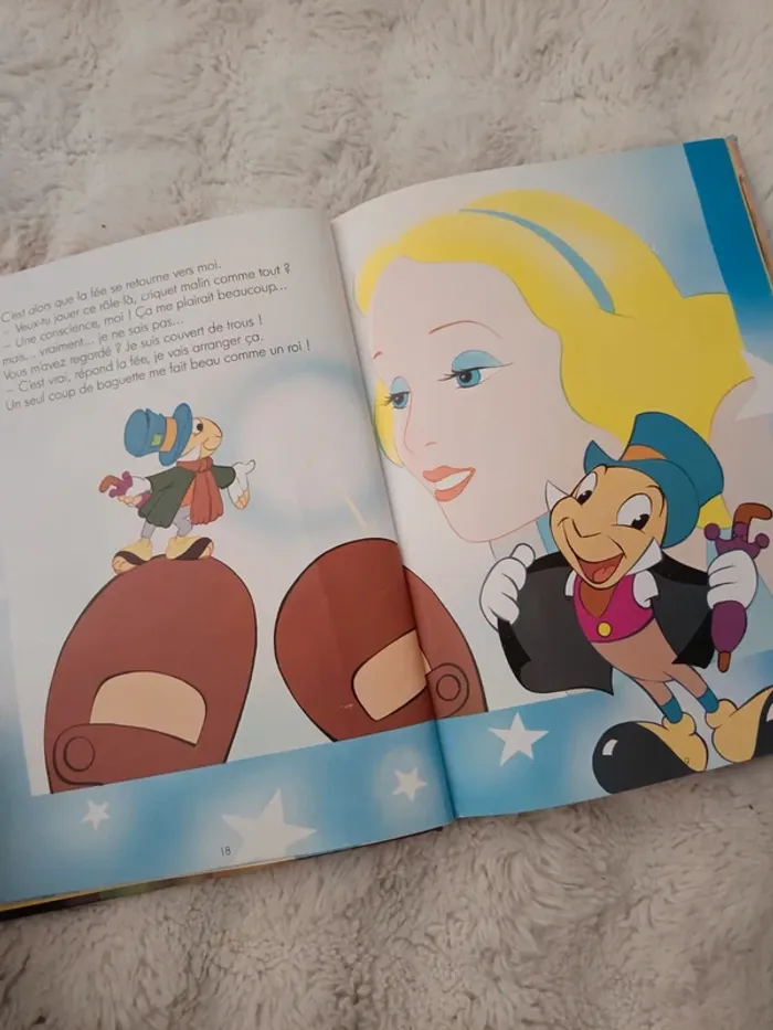 Livre Pinocchio 1988 - photo numéro 2