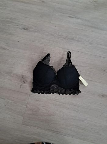Soutien gorge noir neuf