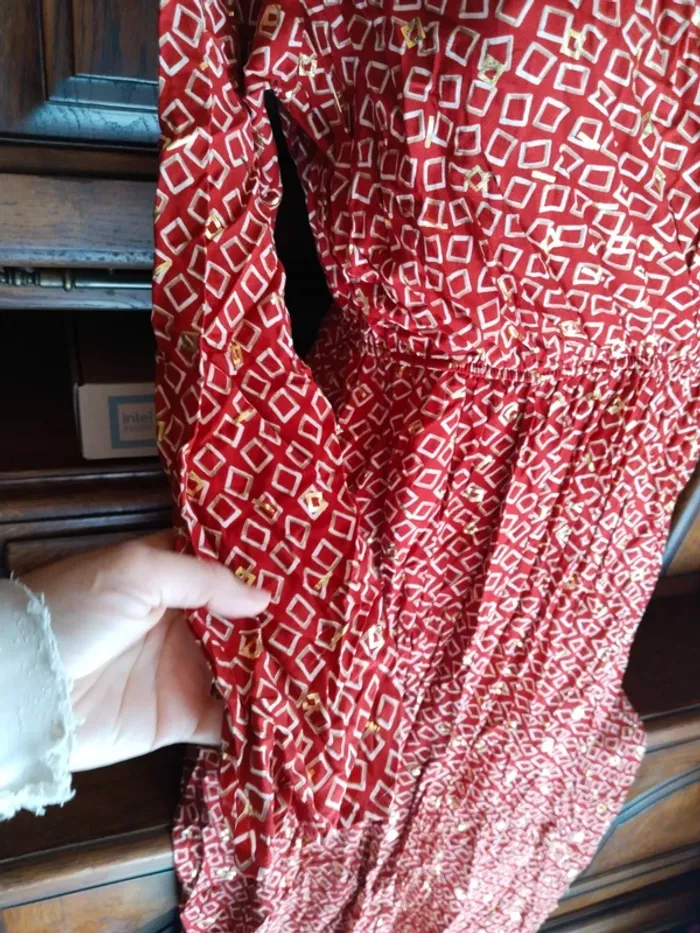 Magnifique robe longue avec dorures femme taille L/XL 40 42 - photo numéro 6