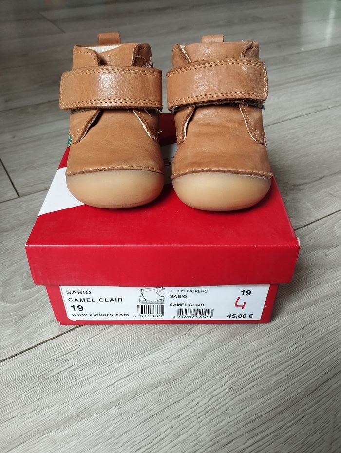 Kickers premier pas - photo numéro 2