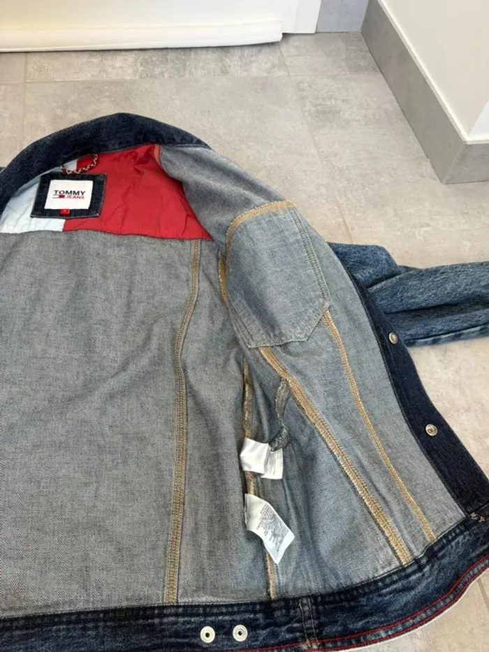 Veste en jeans Tommy Jeans Oversize Utilitary Trucker neuve taille S - photo numéro 12