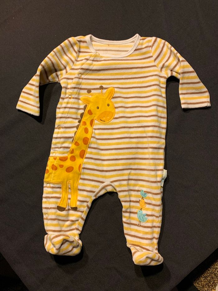 Lot 2 pyjamas velours 3 mois Girafes 🦒 - photo numéro 5