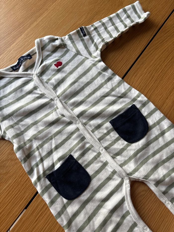Pyjama adorable - jamais porté - 6 mois - photo numéro 3