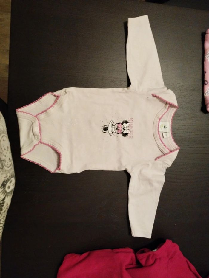 Lot de 5 bodies Minnie 3mois - photo numéro 3