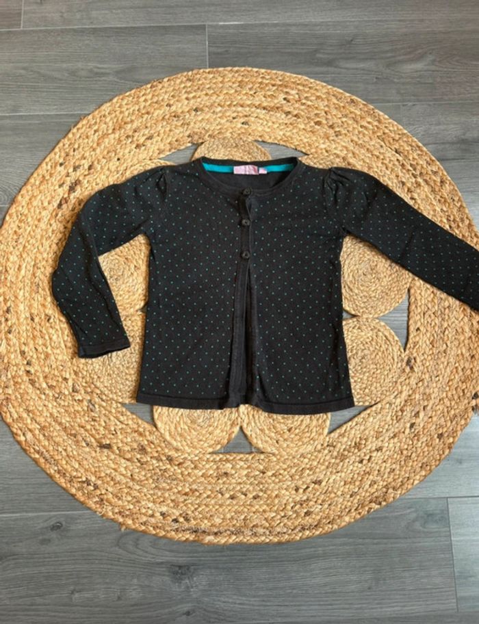 Gilet 3 boutons NKY 5 ans