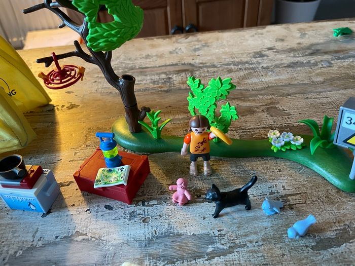 Le camping des playmobil - photo numéro 3
