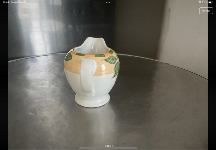 Petit pot a lait porcelaine Churchill motifs fruits - photo numéro 2