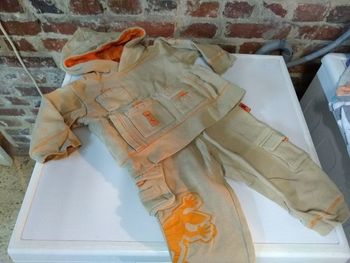 jogging 2 pièces beige / orange 2 ans