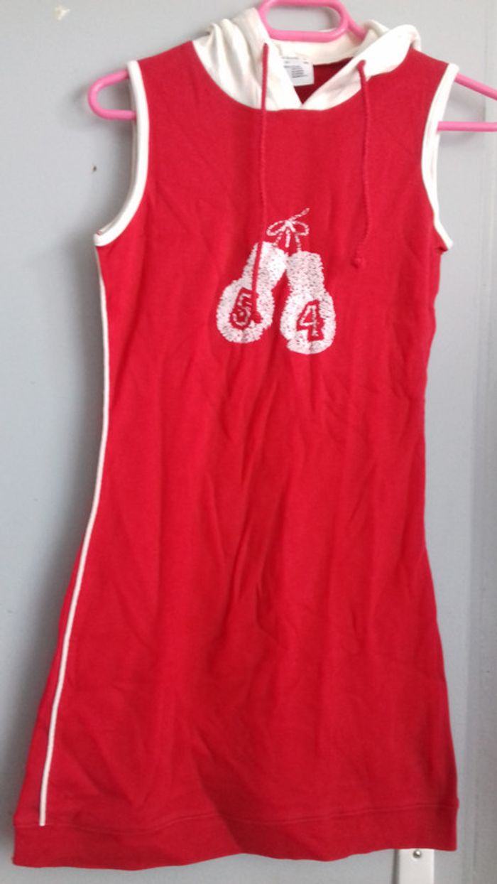 robe rouge et blanche vintage