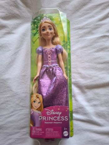 Poupée  Raiponce  Princess  NEUF et emballer