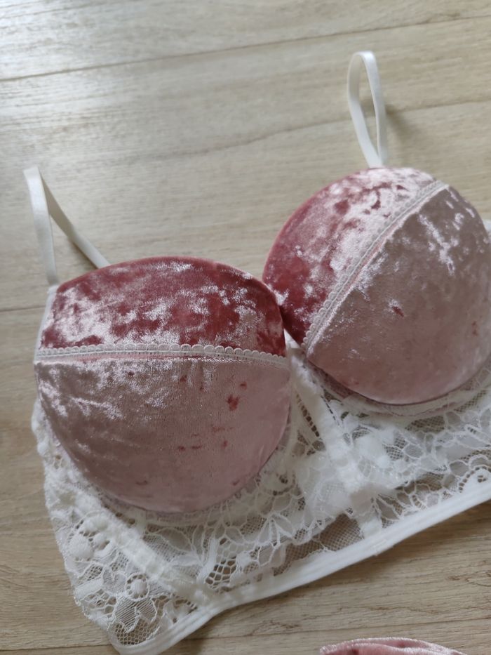 Ensemble blanc et rose - photo numéro 2