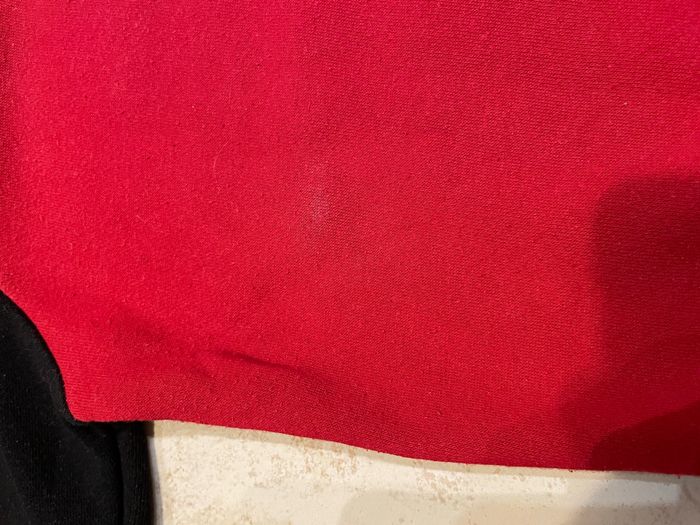 Sweat taille 122cm - photo numéro 6