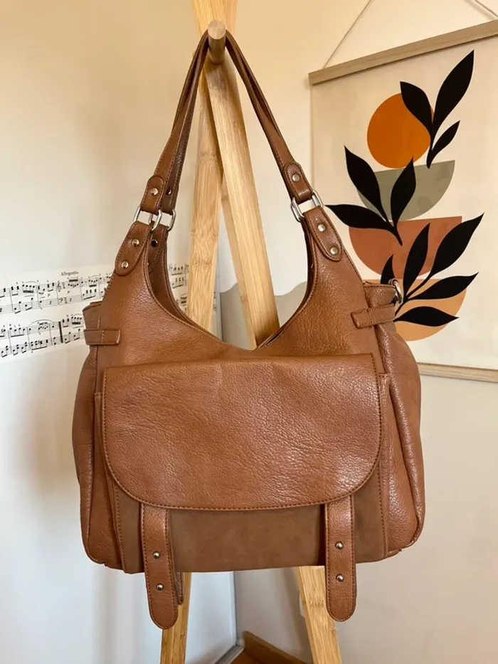 Sac vintage marron en cuir synthétique très bon état [ref 2508SBr156]