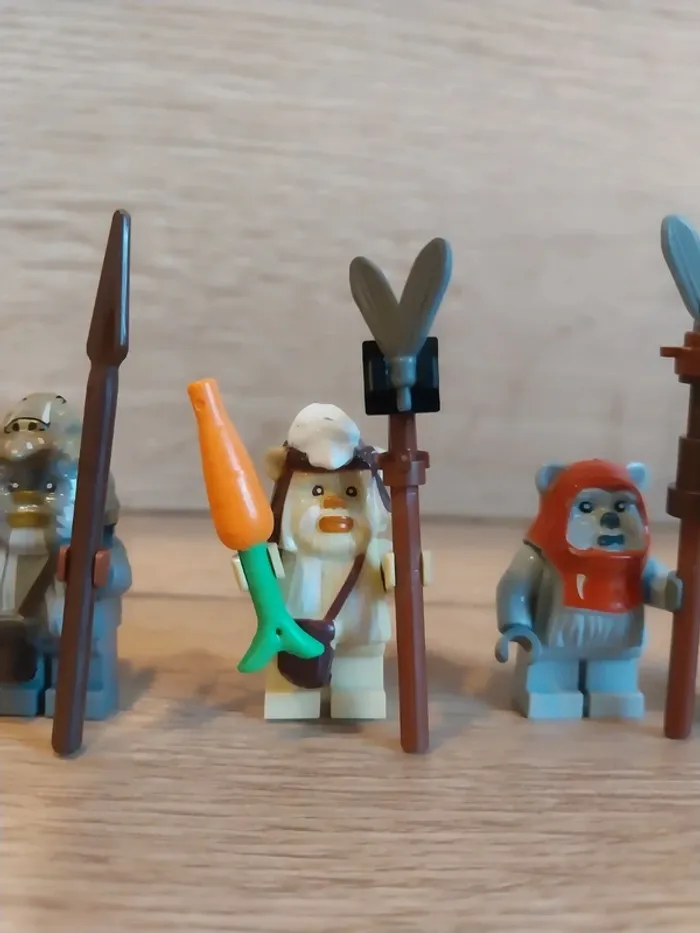 Figurines type lego 4 Ewoks star wars - photo numéro 4