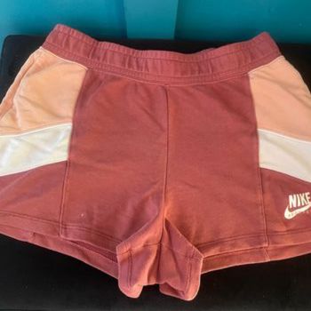 Short molletonné