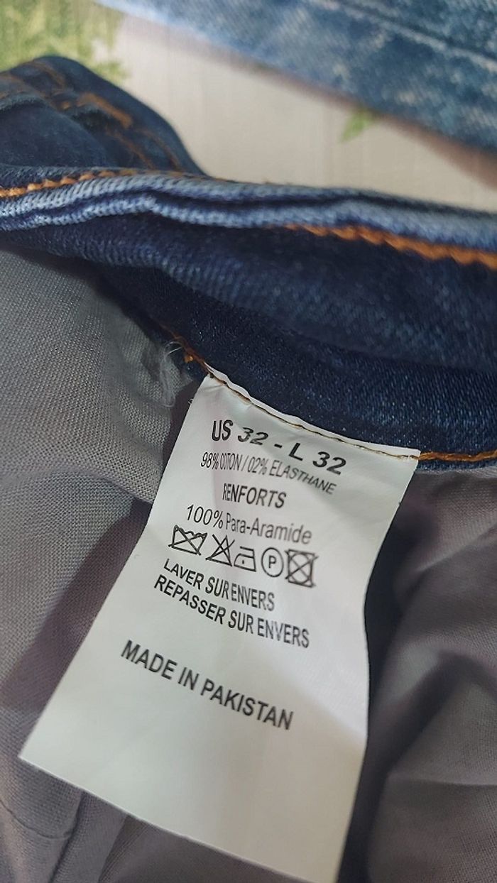 Jeans moto - photo numéro 2