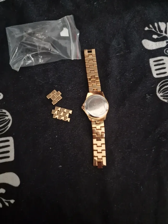 Montre neuve - photo numéro 3