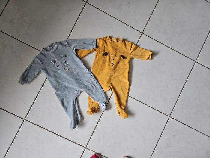 Lot de 2 pyjamas bébé fille 9 mois kiabi BBF2
