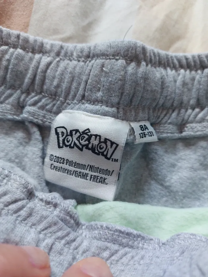 Short en molleton Pokémon - photo numéro 3