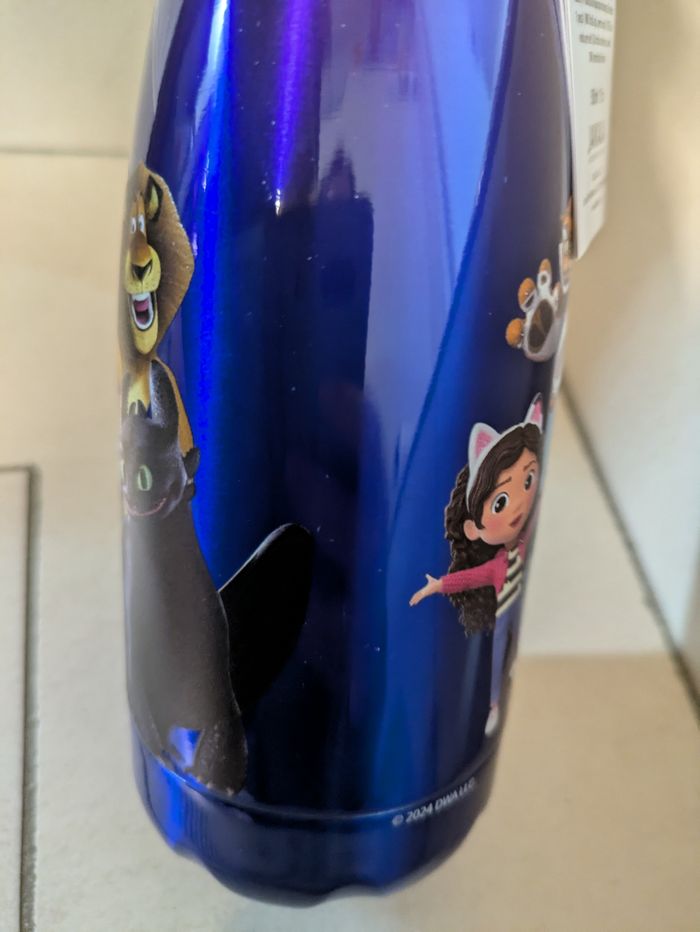 Gourde Dreamworks neuf - photo numéro 6