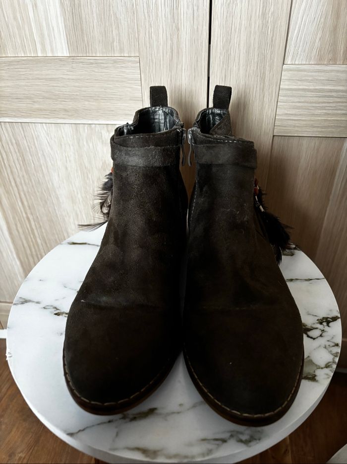 Bottines vert/kaki suédine plumes t.39 - photo numéro 3