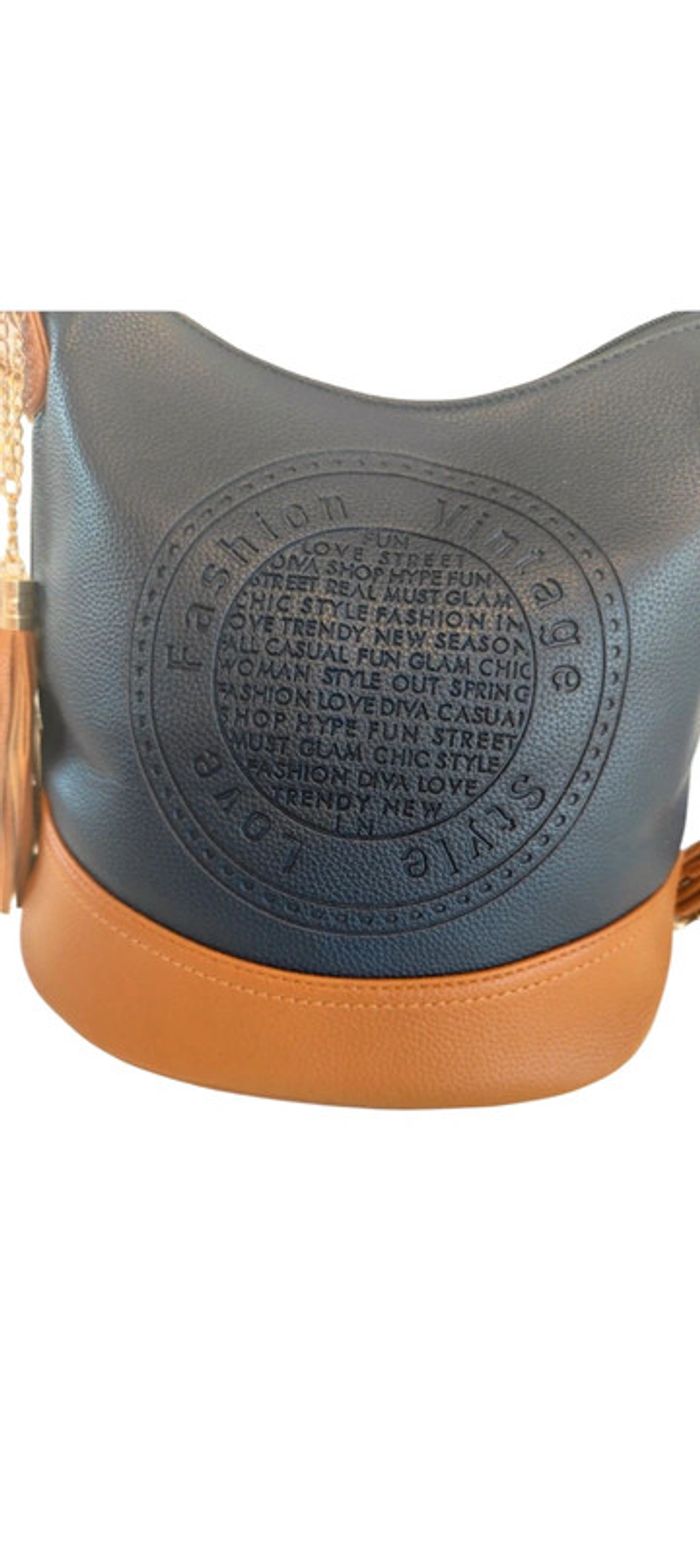 Sac à main bandoulière style vintage chic - photo numéro 5