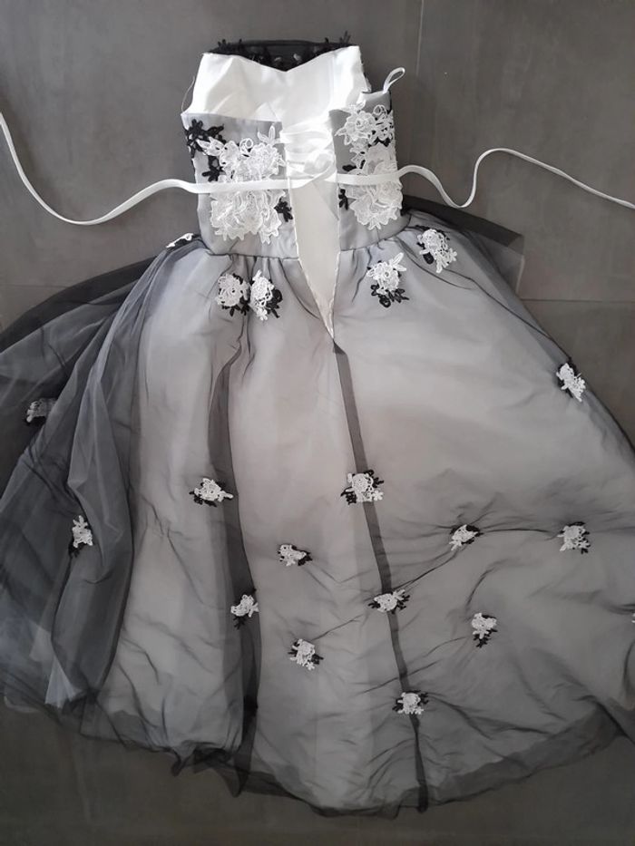 Robe de mariée - photo numéro 2