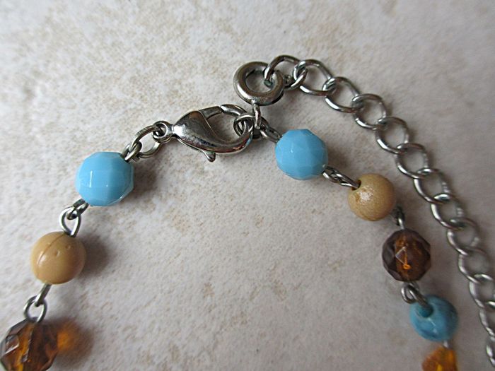 Collier perles fantaisie femme (turquoise, marron, beige, orange) - photo numéro 3