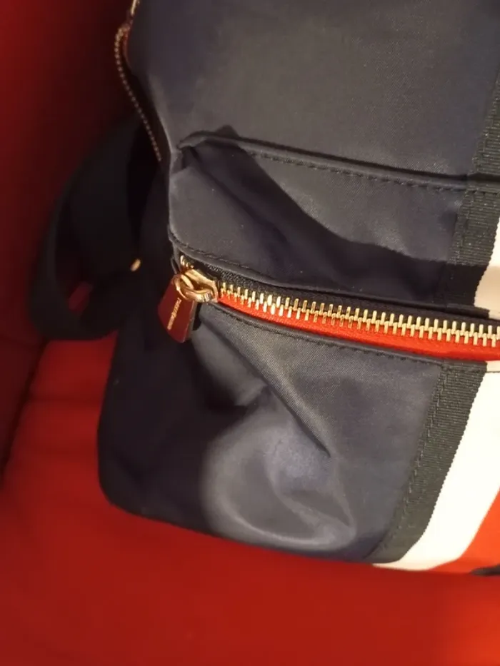 Sac à dos tommy Hilfiger état neuf - photo numéro 5
