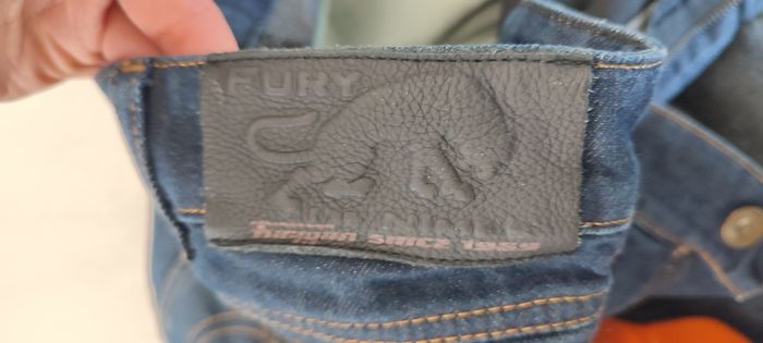 Pantalon de moto jean D03 marque Furygan - taille 40 - excellent état - photo numéro 5