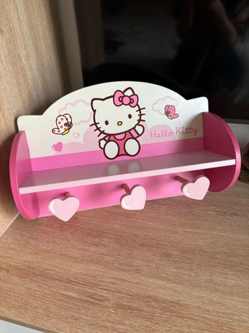 Étagère patère murale hello kitty décoration chambre fille